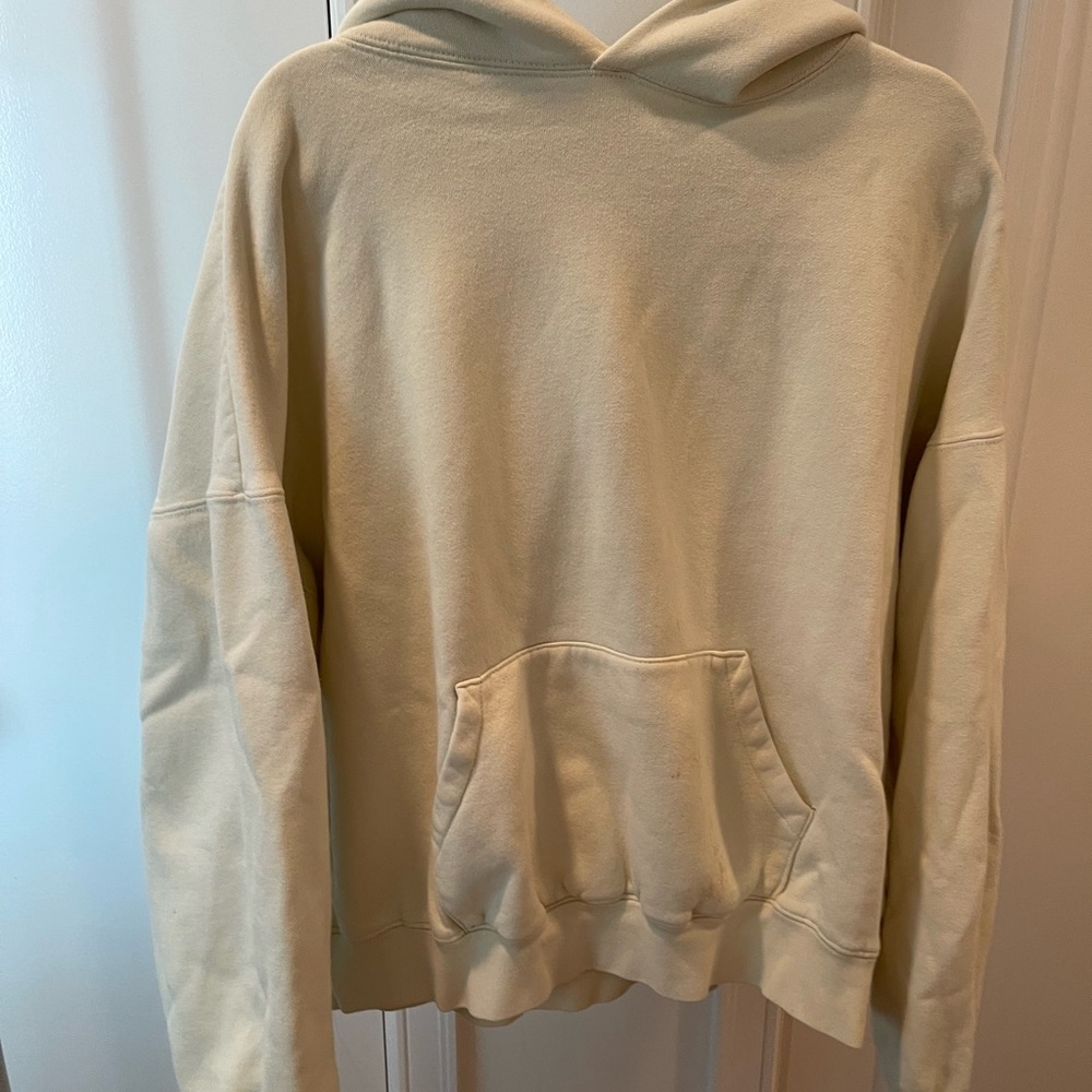 ESSENTIALS HOODIE